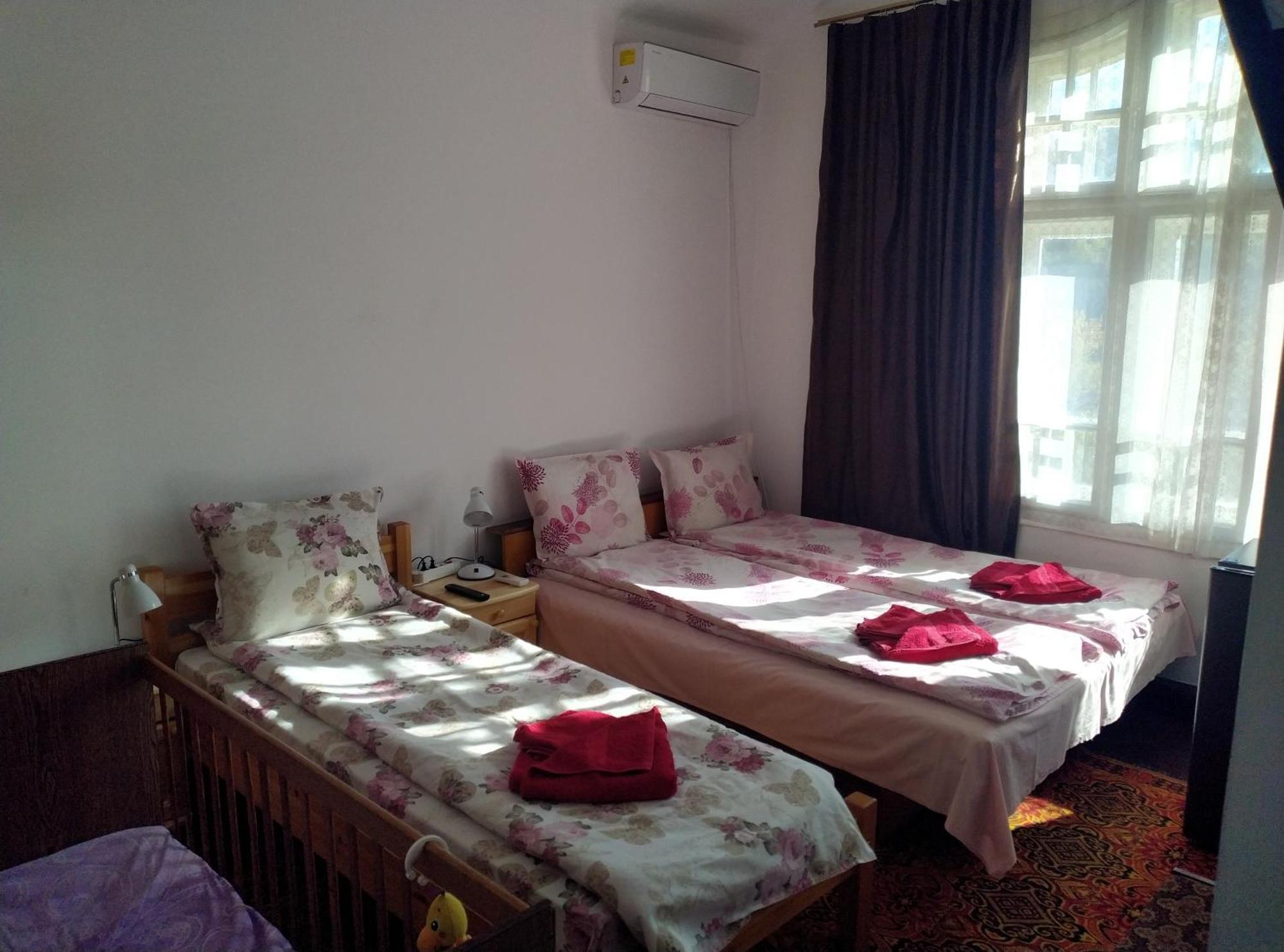 Mercury Guest House Veliko Tărnovo Exterior foto