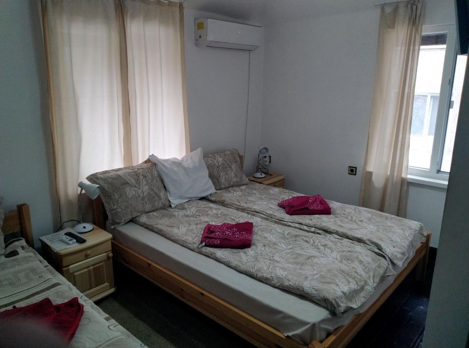 Mercury Guest House Veliko Tărnovo Exterior foto